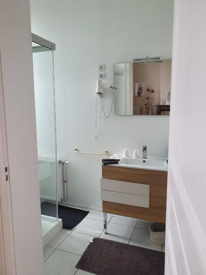 Chambres D'Hotes Des Rouets Fourmies Екстериор снимка